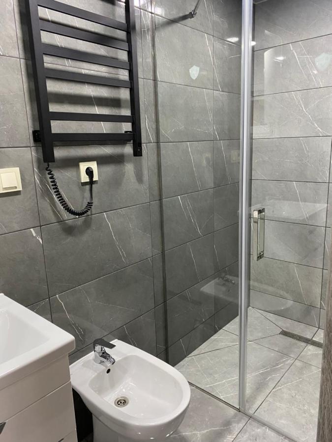 Vienna House Apartment ยาเรมชา ภายนอก รูปภาพ