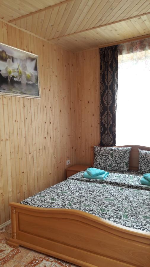 Vienna House Apartment ยาเรมชา ภายนอก รูปภาพ
