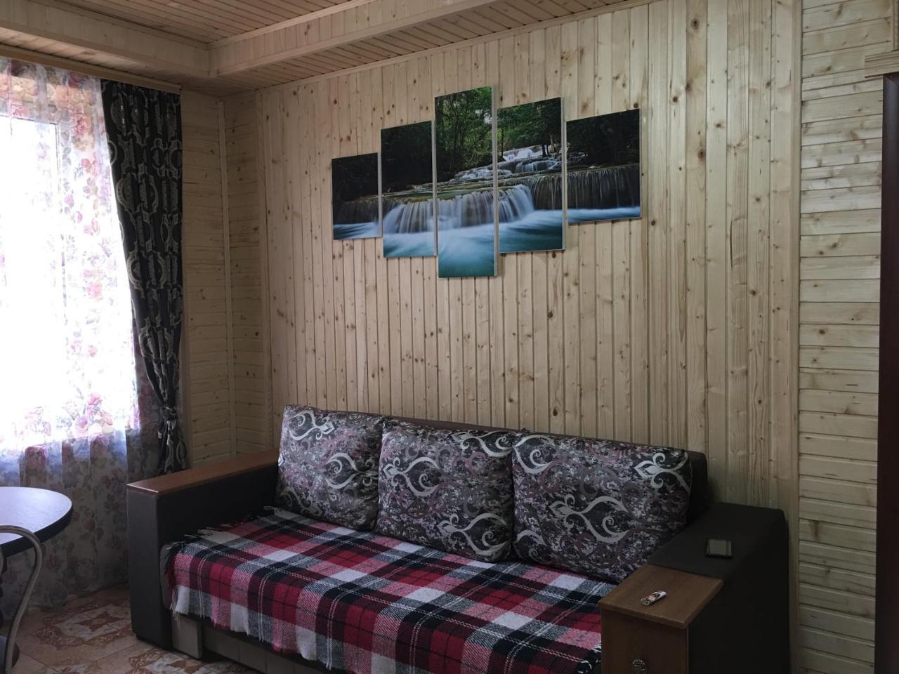 Vienna House Apartment ยาเรมชา ภายนอก รูปภาพ