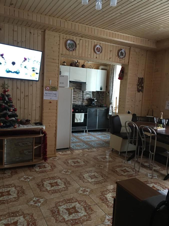 Vienna House Apartment ยาเรมชา ภายนอก รูปภาพ